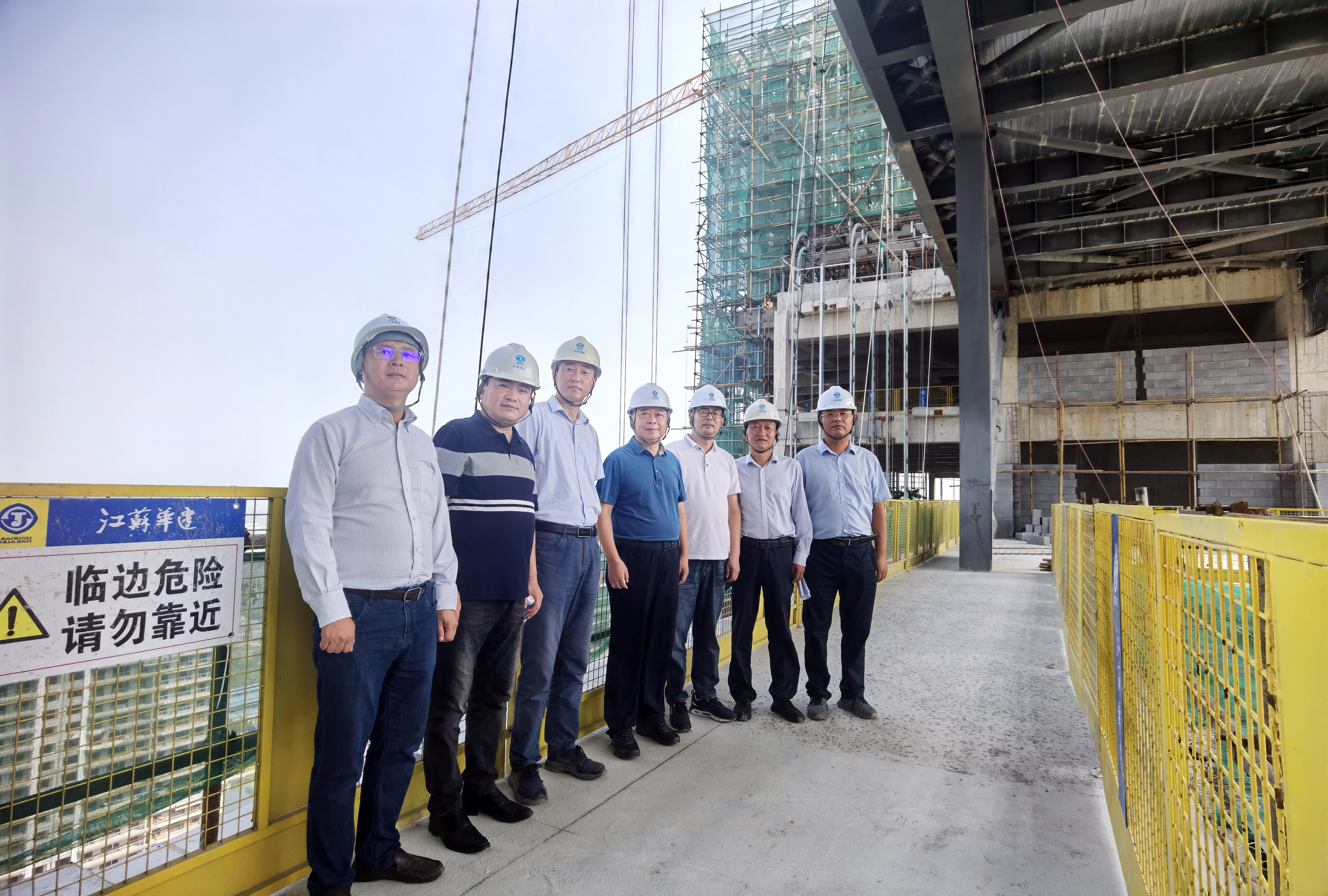 1664624075758049.jpg 視察建工科技園2.jpg